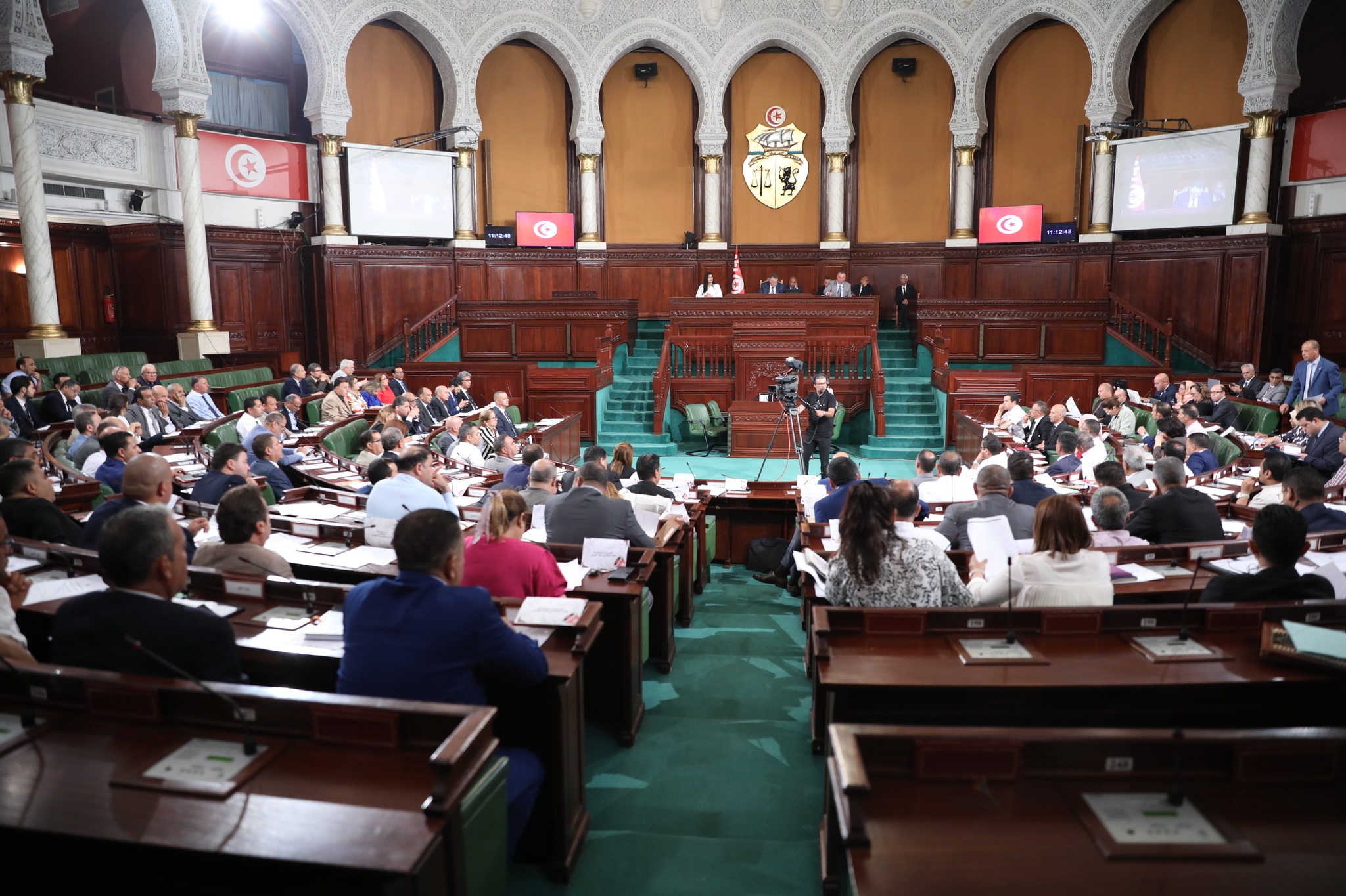 في جلسة عامة برلمانية..  المطالبة بكشف "مافيات" الهجرة غير النظامية للأفارقة وتشديد الحراسة على الحدود   